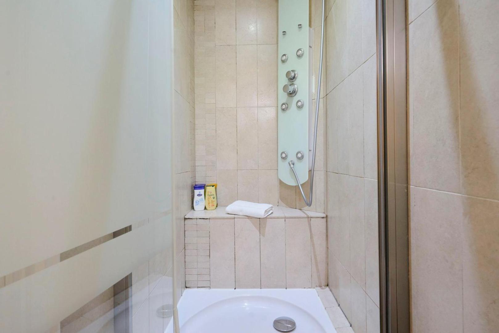 Lille Hypercentre Two Bedrooms 70M2 Buitenkant foto